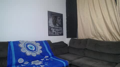 bestmuscle online show from April 3, 2026, 7:45 pm