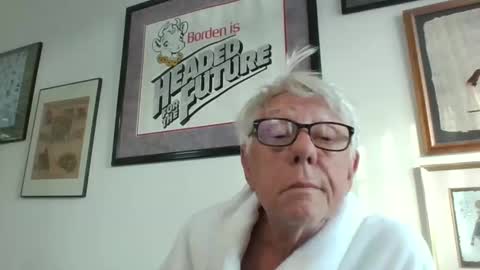 Snapshot of bestshot1951 chatting on May 28, 2026, 11:07 am bestshot1951 online show from May 28, 2026, 11:07 am