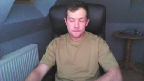 bestworld_ online show from September 9, 2025, 9:14 pm