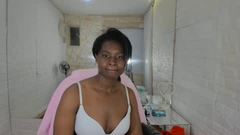 Betaby grey online show from March 10, 2026, 11:32 pm