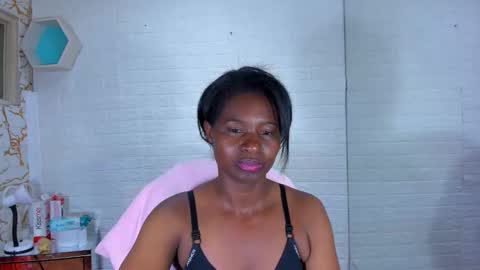 Betaby grey online show from March 12, 2026, 11:33 pm
