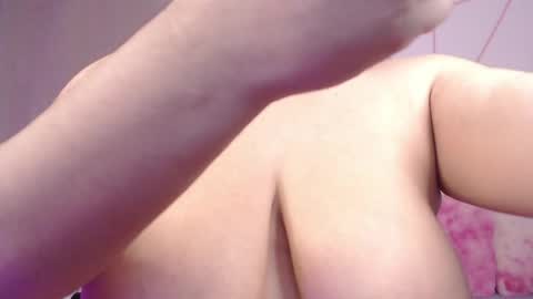 Snapshot of bethany__bigtits4 chatting on June 6, 2026, 5:01 am Bethany bigtits4s room online show from June 6, 2026, 5:01 am