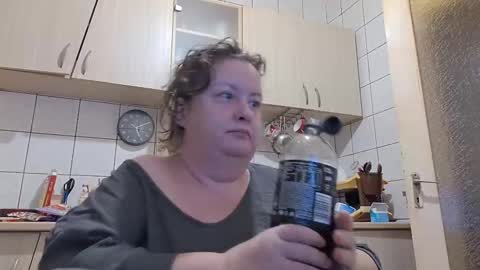 Snapshot of bethnorth chatting on October 11, 2025, 2:11 am bethnorth online show from October 11, 2025, 2:11 am