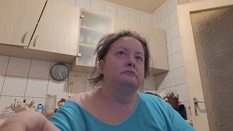 Snapshot of bethnorth chatting on October 21, 2025, 2:23 am bethnorth online show from October 21, 2025, 2:23 am