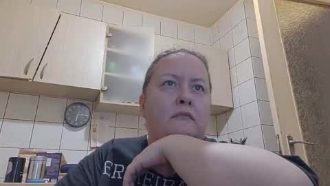 Snapshot of bethnorth chatting on March 11, 2026, 3:34 am bethnorth online show from March 11, 2026, 3:34 am