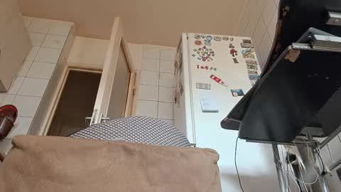 Snapshot of bethnorth chatting on March 27, 2026, 8:26 am bethnorth online show from March 27, 2026, 8:26 am