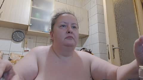 Snapshot of bethnorth chatting on April 10, 2026, 1:00 am bethnorth online show from April 10, 2026, 1:00 am