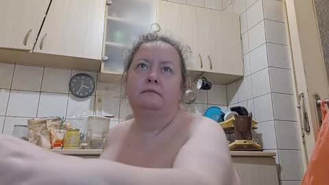 Snapshot of bethnorth chatting on April 16, 2026, 12:33 am bethnorth online show from April 16, 2026, 12:33 am