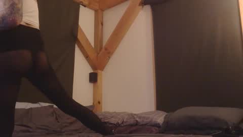 Snapshot of betsybradcock chatting on February 8, 2026, 2:26 am Betsy online show from February 8, 2026, 2:26 am