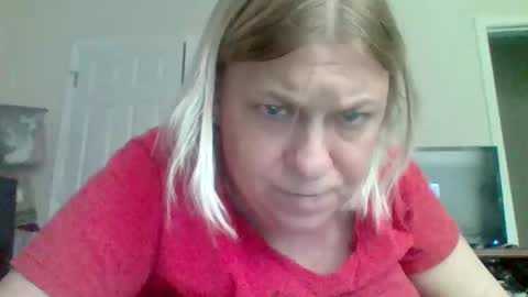 Snapshot of betsygore78 chatting on February 11, 2025, 5:40 pm betsygore78 online show from February 11, 2025, 5:40 pm