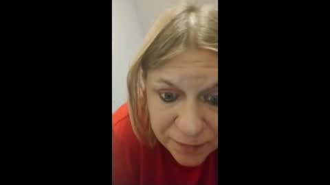 Snapshot of betsygore78 chatting on February 4, 2026, 1:50 pm betsygore78 online show from February 4, 2026, 1:50 pm