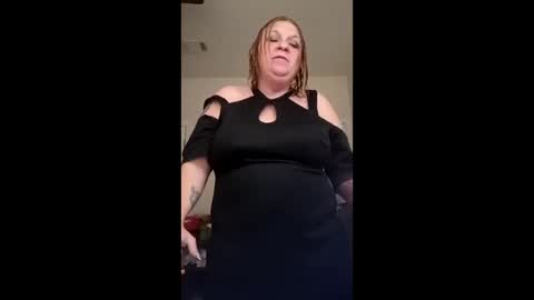 Snapshot of betsygore78 chatting on March 1, 2026, 1:02 pm betsygore78 online show from March 1, 2026, 1:02 pm