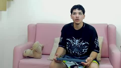 Tiven  Luciana online show from July 23, 2026, 12:02 am