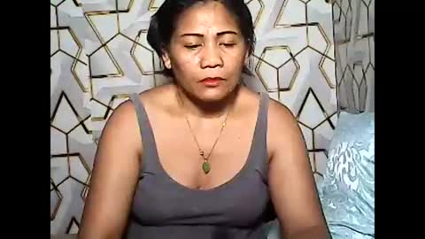 Snapshot of betty_83 chatting on April 23, 2026, 12:04 pm betty_83 online show from April 23, 2026, 12:04 pm