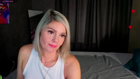 Snapshot of betty_brock chatting on May 26, 2026, 1:12 am Betty online show from May 26, 2026, 1:12 am