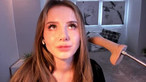 Betty online show from December 25, 2024, 12:59 am