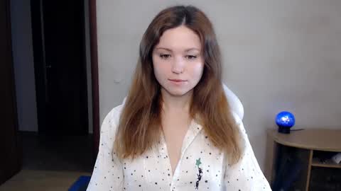 Snapshot of bettystar_ chatting on January 20, 2025, 2:57 pm Betty online show from January 20, 2025, 2:57 pm