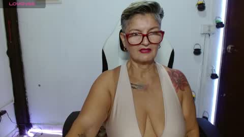 bibiana online show from June 17, 2026, 3:35 pm