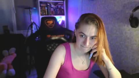 Snapshot of beverly_yay chatting on May 3, 2026, 9:54 pm beverly_yay online show from May 3, 2026, 9:54 pm