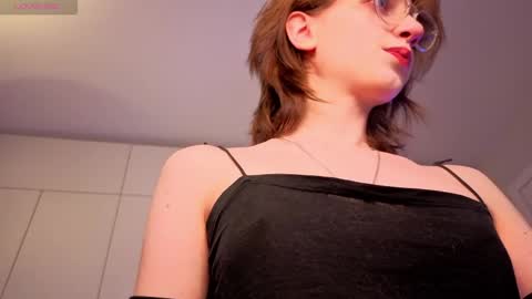 Snapshot of bezvanili chatting on April 13, 2026, 1:22 am bezvanili online show from April 13, 2026, 1:22 am