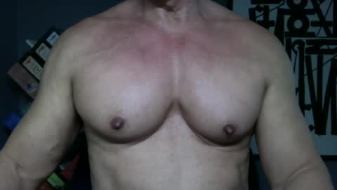 BGDKMUSCLEGUY - SELECTED BY CHATURBATE AS A TOP BROADCASTER FOR 2023 online show from July 17, 2026, 1:45 am
