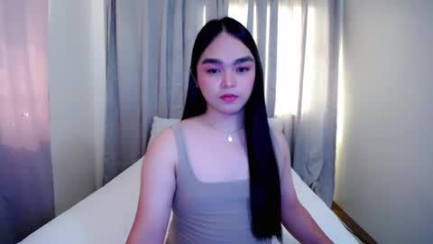 Snapshot of bhabytrans69 chatting on December 25, 2024, 2:03 am BHABY 3 online show from December 25, 2024, 2:03 am