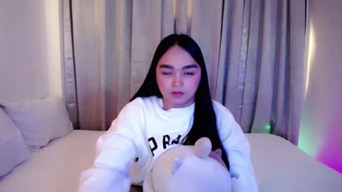 Snapshot of bhabytrans69 chatting on December 28, 2024, 12:47 am BHABY 3 online show from December 28, 2024, 12:47 am