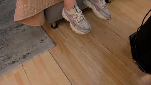 BESHA... online show from March 9, 2025, 11:25 am