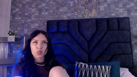 Snapshot of bianca_ks chatting on April 23, 2026, 10:23 pm Bianca online show from April 23, 2026, 10:23 pm