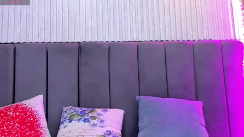 bianca_spear online show from November 17, 2025, 12:00 pm