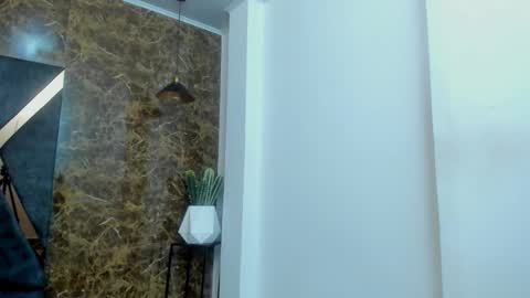 Snapshot of bianca_vega_ chatting on January 5, 2026, 5:27 pm bianca_vega_ online show from January 5, 2026, 5:27 pm