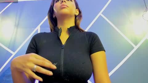 bianca_vega_ online show from May 1, 2026, 11:15 am