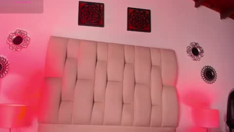 Snapshot of bianca_zaens1 chatting on January 29, 2025, 12:02 pm B I A N C A online show from January 29, 2025, 12:02 pm