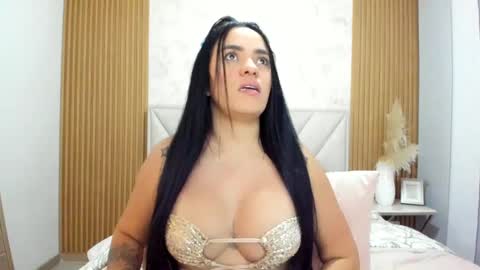 Snapshot of biancaboobs22 chatting on September 30, 2025, 1:54 am bianca online show from September 30, 2025, 1:54 am