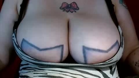 Snapshot of bianka_star_ chatting on April 24, 2026, 12:18 pm bianca online show from April 24, 2026, 12:18 pm
