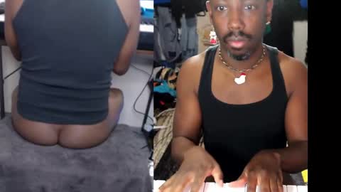 Snapshot of bicepsandfrot chatting on September 24, 2025, 2:59 am BicepsandFrot online show from September 24, 2025, 2:59 am