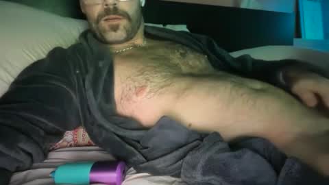 Snapshot of bidaddy83 chatting on June 17, 2026, 2:47 am bidaddy83 online show from June 17, 2026, 2:47 am