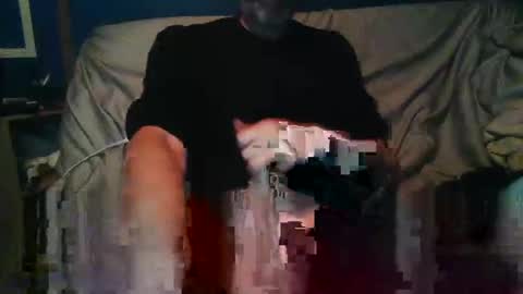 big9inchsnake online show from February 19, 2025, 7:50 am