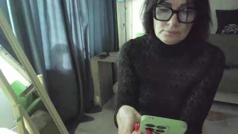 mom online show from March 26, 2026, 2:17 am