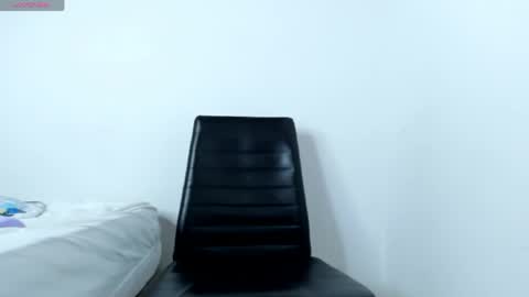 Snapshot of big_pecs_1 chatting on May 27, 2026, 2:52 am LEO online show from May 27, 2026, 2:52 am