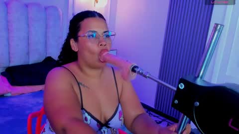 ZOE online show from July 26, 2026, 3:58 am