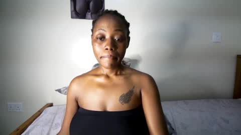 bigassmello_ online show from July 12, 2026, 9:17 pm