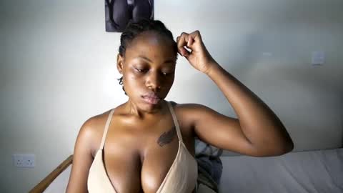 bigassmello_ online show from July 16, 2026, 7:20 pm