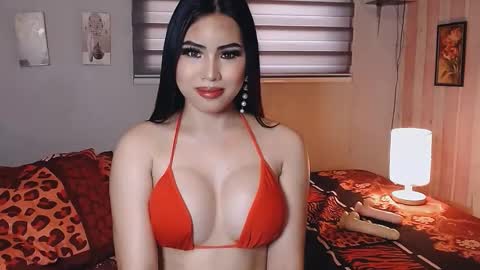 Snapshot of bigassslutdoll chatting on February 12, 2026, 7:58 am Mia online show from February 12, 2026, 7:58 am