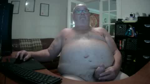 Snapshot of bigaussie5 chatting on February 6, 2025, 1:49 am Bigaussie online show from February 6, 2025, 1:49 am