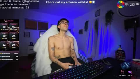 Asta online show from March 8, 2025, 5:07 am