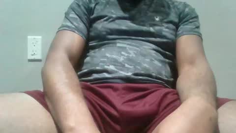 Snapshot of bigblackd070 chatting on February 2, 2025, 6:58 am bigblackd070 online show from February 2, 2025, 6:58 am