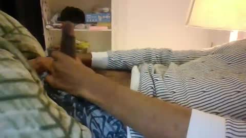 bigblackdaddy333 online show from December 29, 2024, 7:39 am