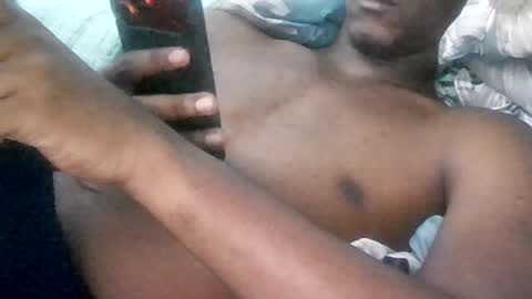 Snapshot of bigblunt507 chatting on December 21, 2025, 4:08 am bigblunt507 online show from December 21, 2025, 4:08 am