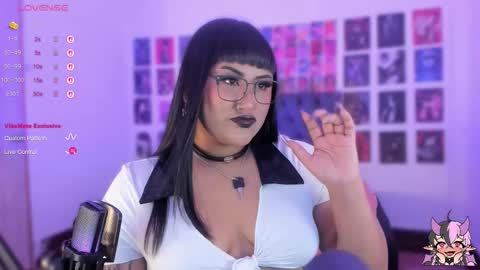 bigboobs cloe online show from October 2, 2025, 5:20 pm